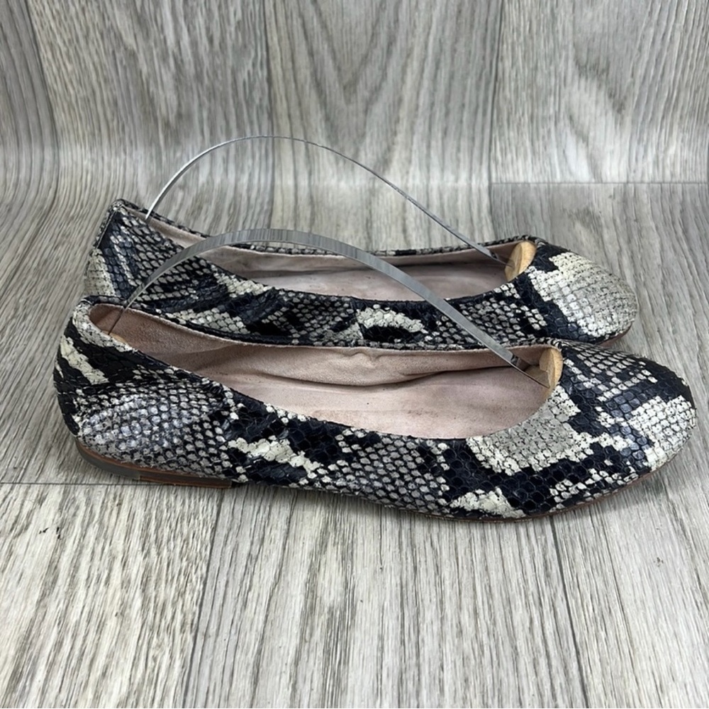 Bloch Ballet Snakeskin Patterned Flats - Picture 6 of 10